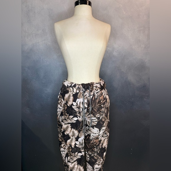 Source Unknown Pants - 🌴Soft & Stretchy Tropical Print Pants - Made in Italy - TU (One Size)🌴